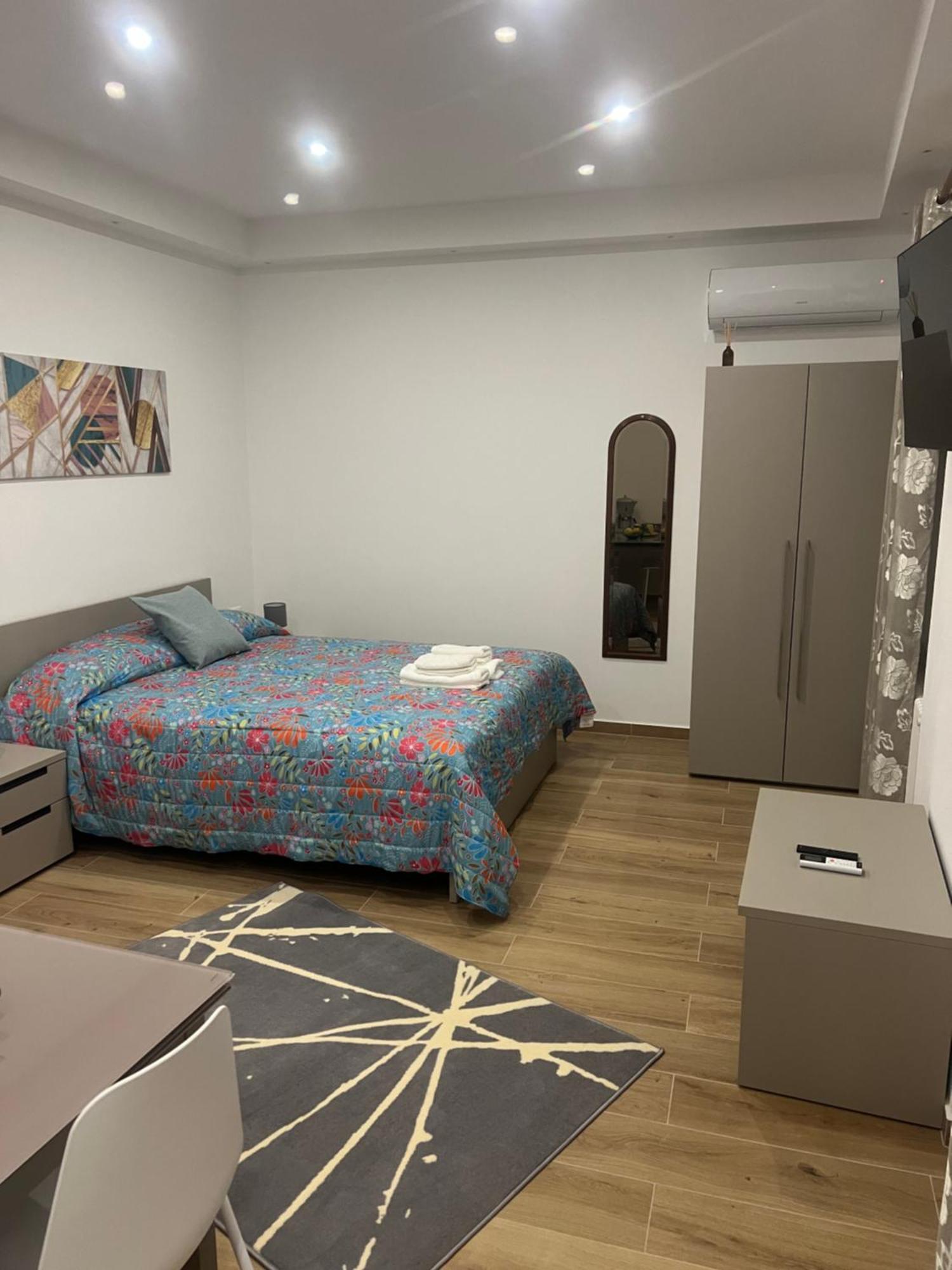 Casa Enzo Hotel La Spezia Luaran gambar