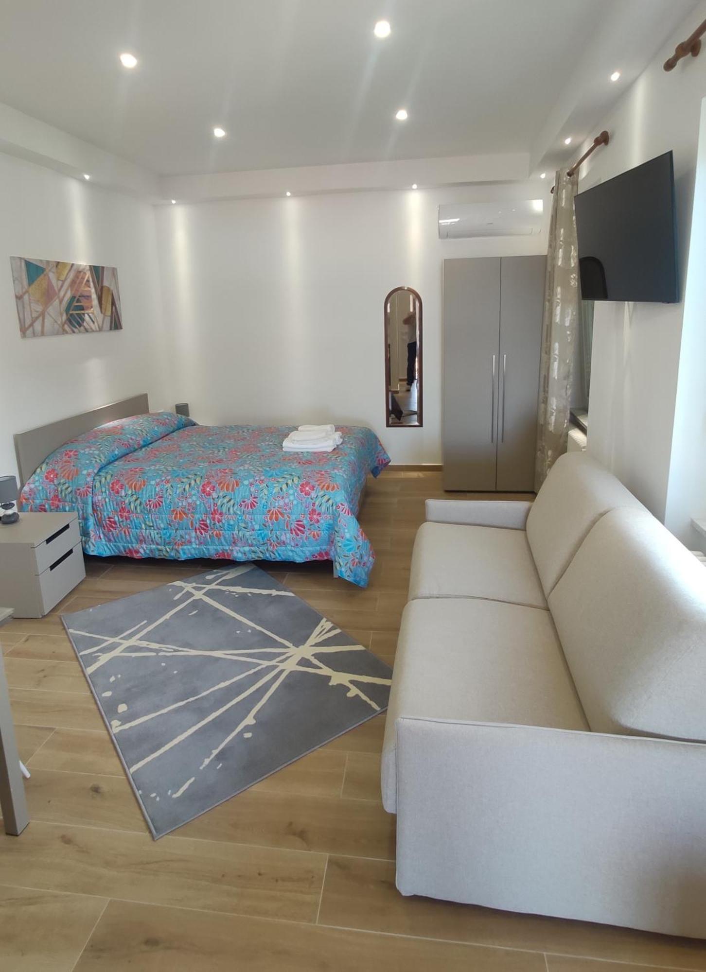 Casa Enzo Hotel La Spezia Luaran gambar